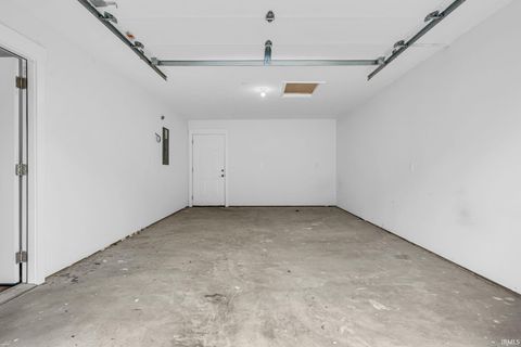 Tiny photo for 910 Greenwich Road, Lafayette, IN 47905 (MLS # 202537419)