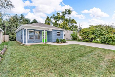 Tiny photo for 910 Greenwich Road, Lafayette, IN 47905 (MLS # 202537419)