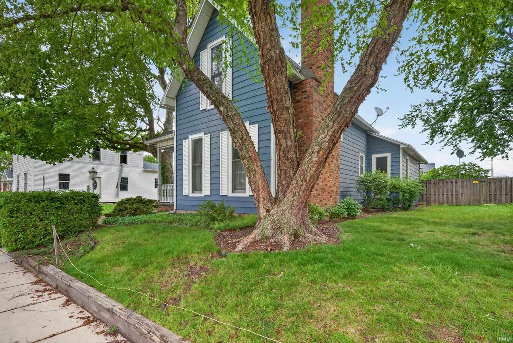 Photo of 652 S Main Street, Kokomo, IN 46901 (MLS # 202616178)