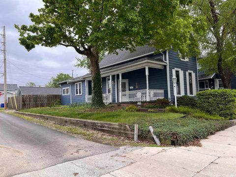 Photo of 652 S Main Street, Kokomo, IN 46901 (MLS # 202616178)