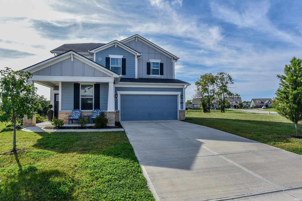 Photo of 6759 Sable Point Drive, Brownsburg, IN 46112 (MLS # 202639984)