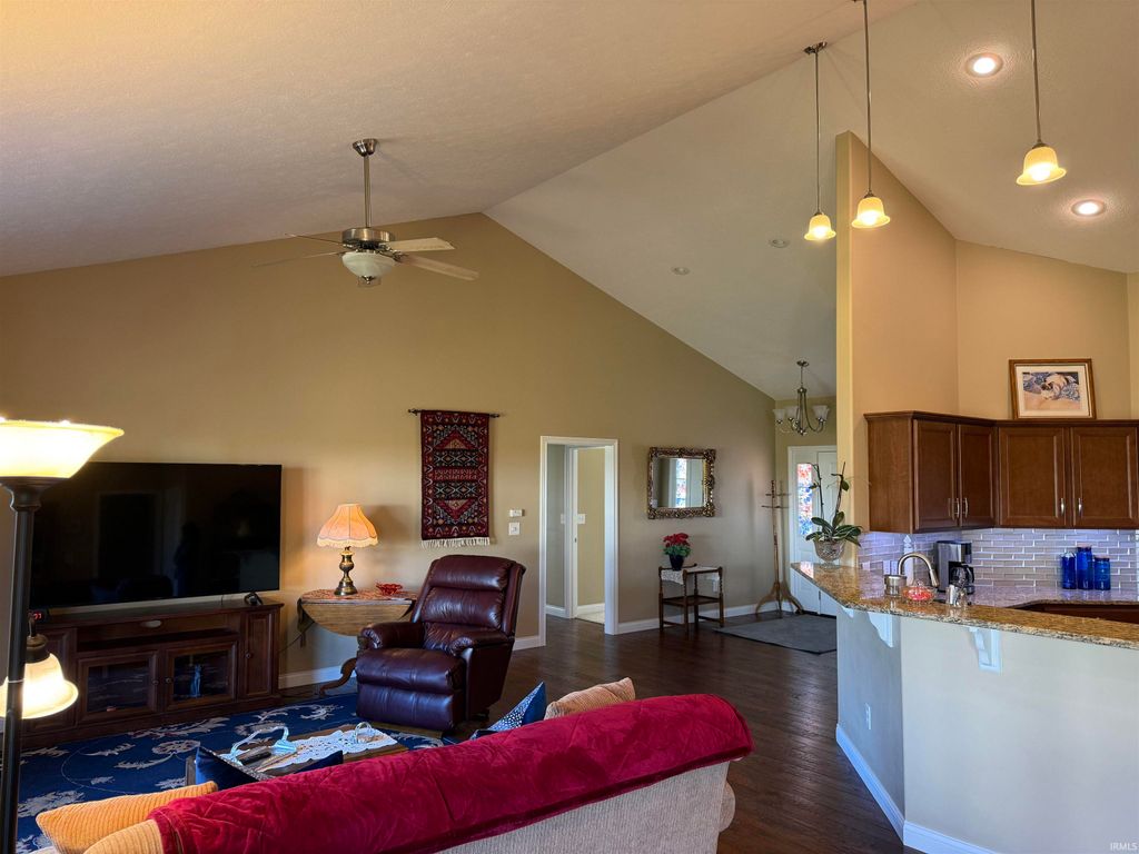 Photo of 4265 S Mallard Court, Bloomington, IN 47403 (MLS # 202606421)