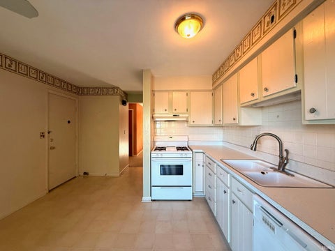Tiny photo for 908 N 21st Street #3, Lafayette, IN 47904 (MLS # 202634711)