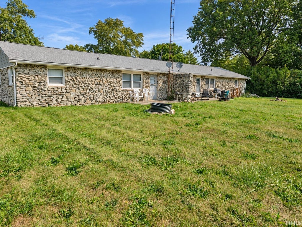 Photo of 2805-2807 Skylark Drive, Muncie, IN 47304 (MLS # 202642542)