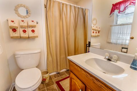 Tiny photo for 5785 E Golden Hills Drive, Monticello, IN 47960 (MLS # 202611345)