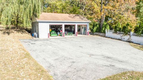 Tiny photo for 5785 E Golden Hills Drive, Monticello, IN 47960 (MLS # 202611345)