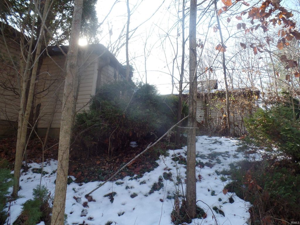 Photo of 1997 N Cold Springs Road, Bloomfield, IN 47424 (MLS # 202602996)