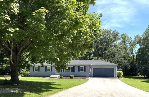 Photo of 960 Sellers Road, Upland, IN 46989 (MLS # 202637887)