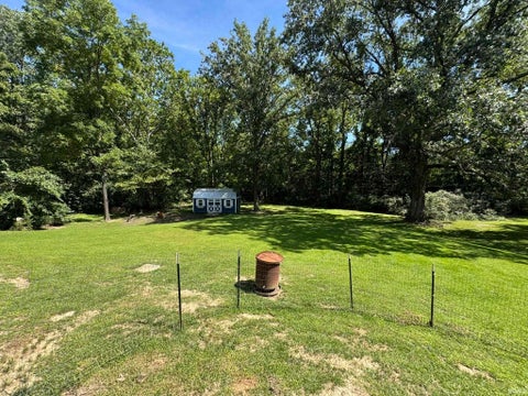 Tiny photo for 960 Sellers Road, Upland, IN 46989 (MLS # 202637887)
