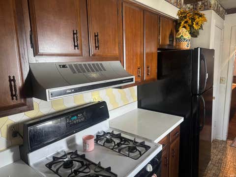 Tiny photo for 460 E MAIN Street, Russiaville, IN 46979 (MLS # 202626948)