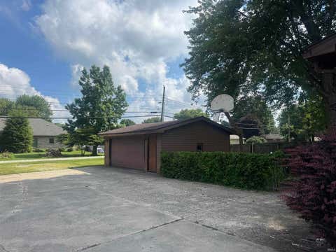 Tiny photo for 460 E MAIN Street, Russiaville, IN 46979 (MLS # 202626948)