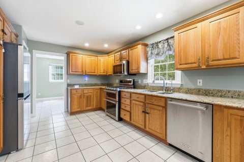 Tiny photo for 55209 Birchfield Court, Osceola, IN 46561 (MLS # 202634181)