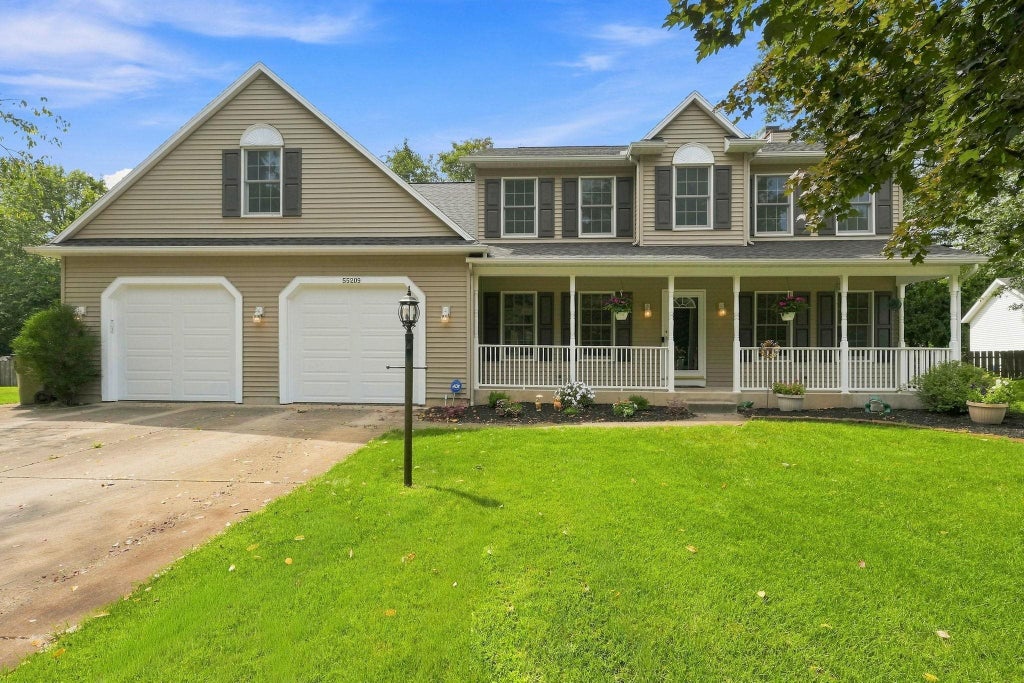 Photo of 55209 Birchfield Court, Osceola, IN 46561 (MLS # 202634181)