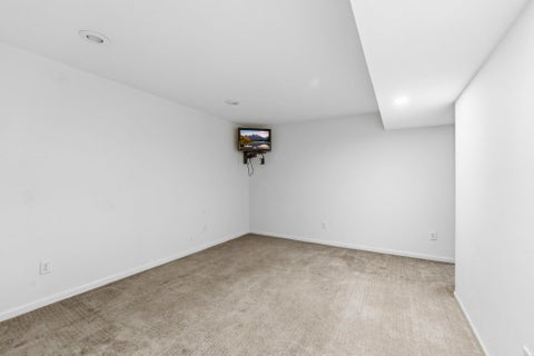 Tiny photo for 55209 Birchfield Court, Osceola, IN 46561 (MLS # 202634181)