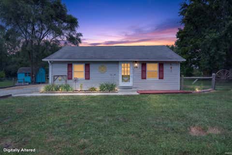 Tiny photo for 116 Monroe Avenue, Peru, IN 46970 (MLS # 202630352)