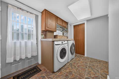 Tiny photo for 116 Monroe Avenue, Peru, IN 46970 (MLS # 202630352)