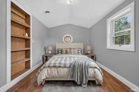 Tiny photo for 116 Monroe Avenue, Peru, IN 46970 (MLS # 202630352)