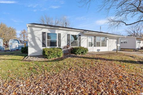 Photo of 15 Holden Road, Columbia City, IN 46725 (MLS # 202546262)