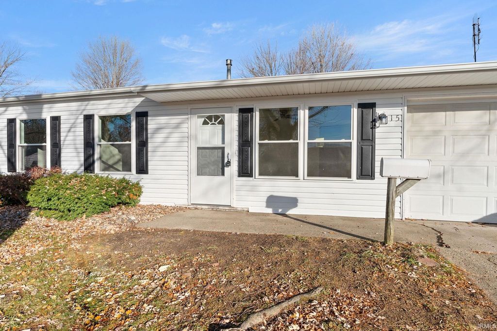Photo of 15 Holden Road, Columbia City, IN 46725 (MLS # 202546262)