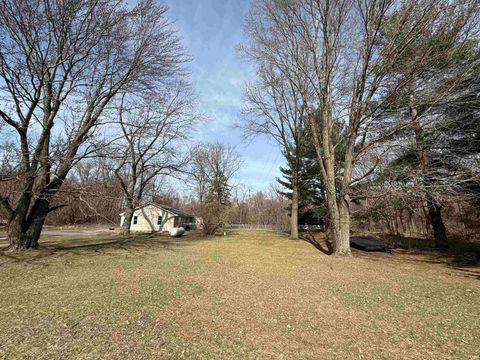 Tiny photo for 6492 W Olson Road, Rochester, IN 46975 (MLS # 202603128)