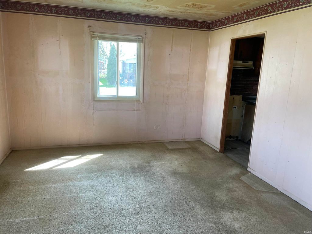 Photo of 607 Berkley Drive, Wabash, IN 46992 (MLS # 202613169)