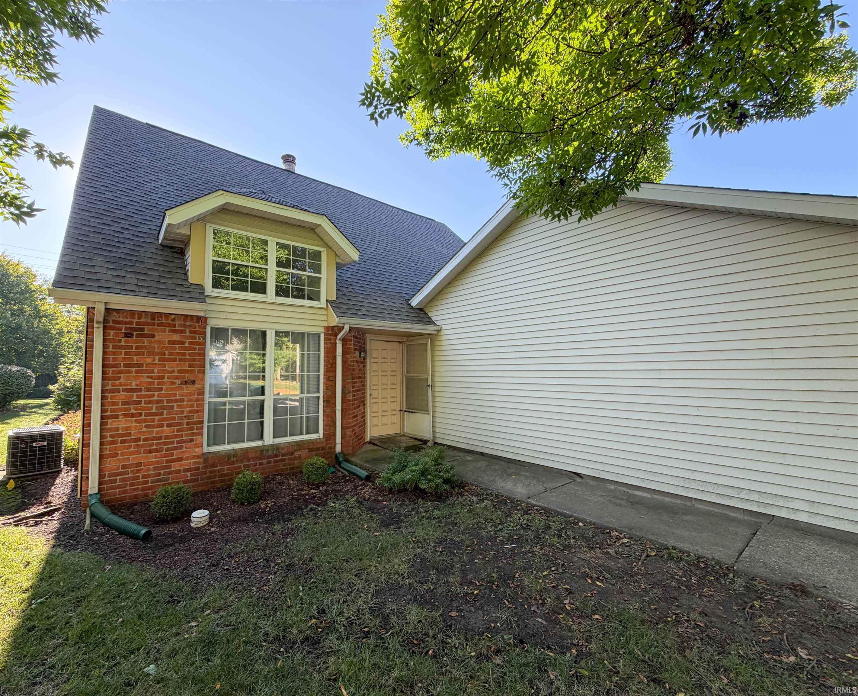 West Lafayette, Indiana 47906, United States, 3 Bedrooms Bedrooms, ,2 BathroomsBathrooms,Residential,Active,185602