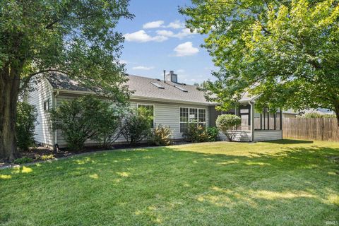Tiny photo for 1 Goldersgreen Drive, Lafayette, IN 47905 (MLS # 202628259)