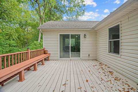 Tiny photo for 1650 N Royal Oaks Drive, Monticello, IN 47960 (MLS # 202538844)