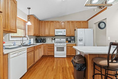 Tiny photo for 1650 N Royal Oaks Drive, Monticello, IN 47960 (MLS # 202538844)