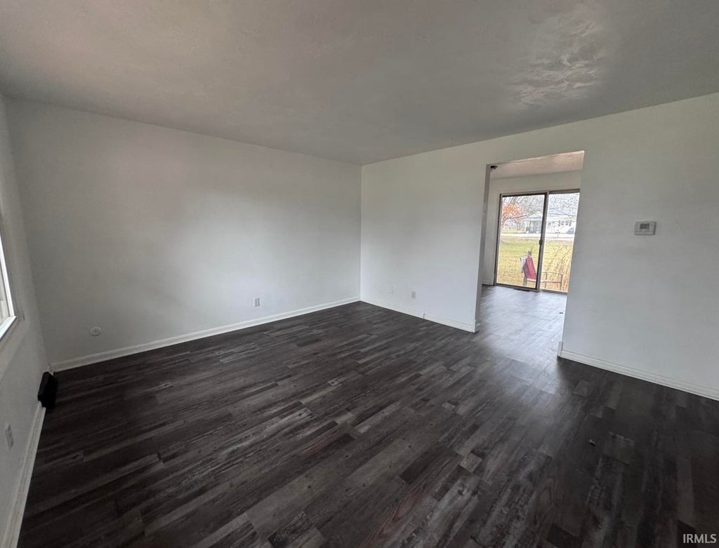 Photo of 8436 E State Road 32, Anderson, IN 46017 (MLS # 202632855)
