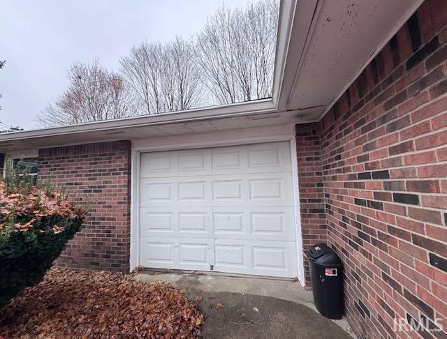 Photo of 8436 E State Road 32, Anderson, IN 46017 (MLS # 202632855)