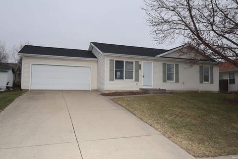 Photo of 511 Van Gilst Drive, Goshen, IN 46528 (MLS # 202605533)