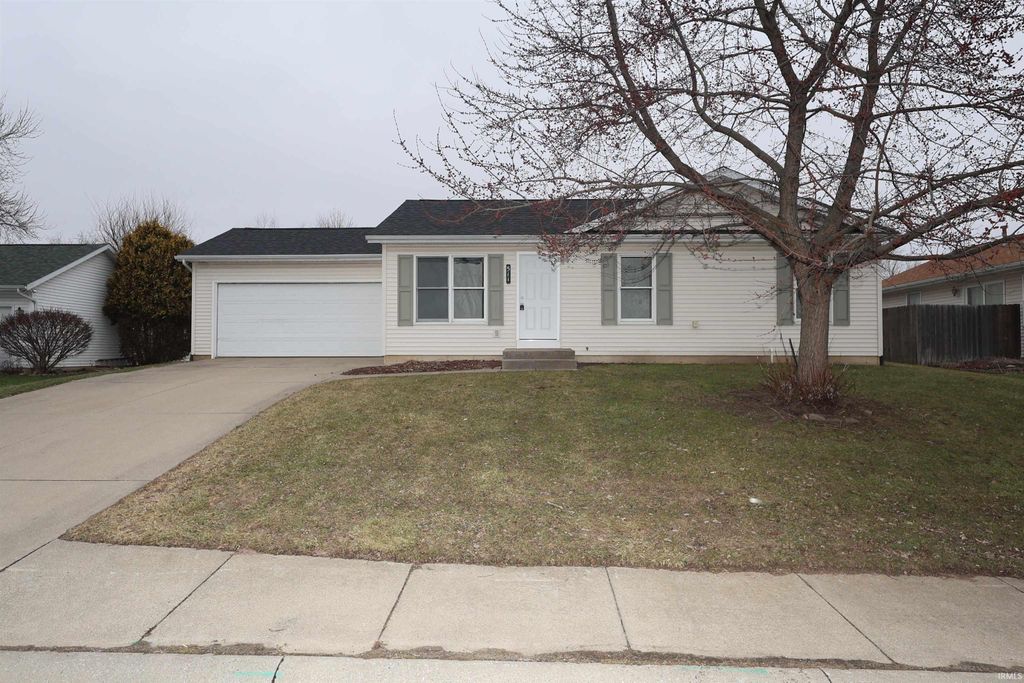 Photo of 511 Van Gilst Drive, Goshen, IN 46528 (MLS # 202605533)