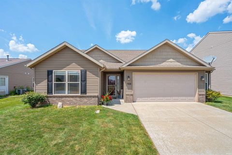Photo of 908 Zartman Road, Kokomo, IN 46902 (MLS # 202544219) Photo of 908 Zartman Road, Kokomo, IN 46902 (MLS # 202544219)