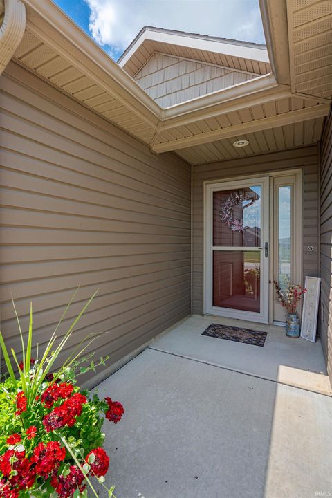 Tiny photo for 908 Zartman Road, Kokomo, IN 46902 (MLS # 202544219)