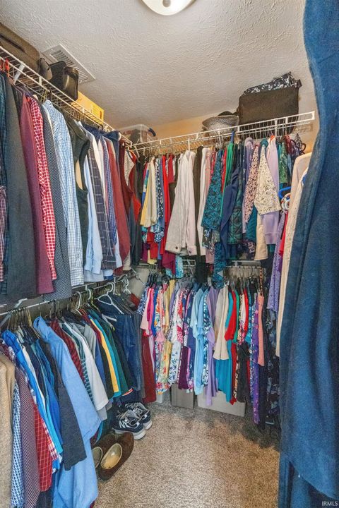 Tiny photo for 908 Zartman Road, Kokomo, IN 46902 (MLS # 202544219)