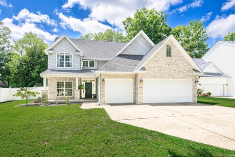 Photo of 4428 S Sophia Court, Bloomington, IN 47401 (MLS # 202632915)