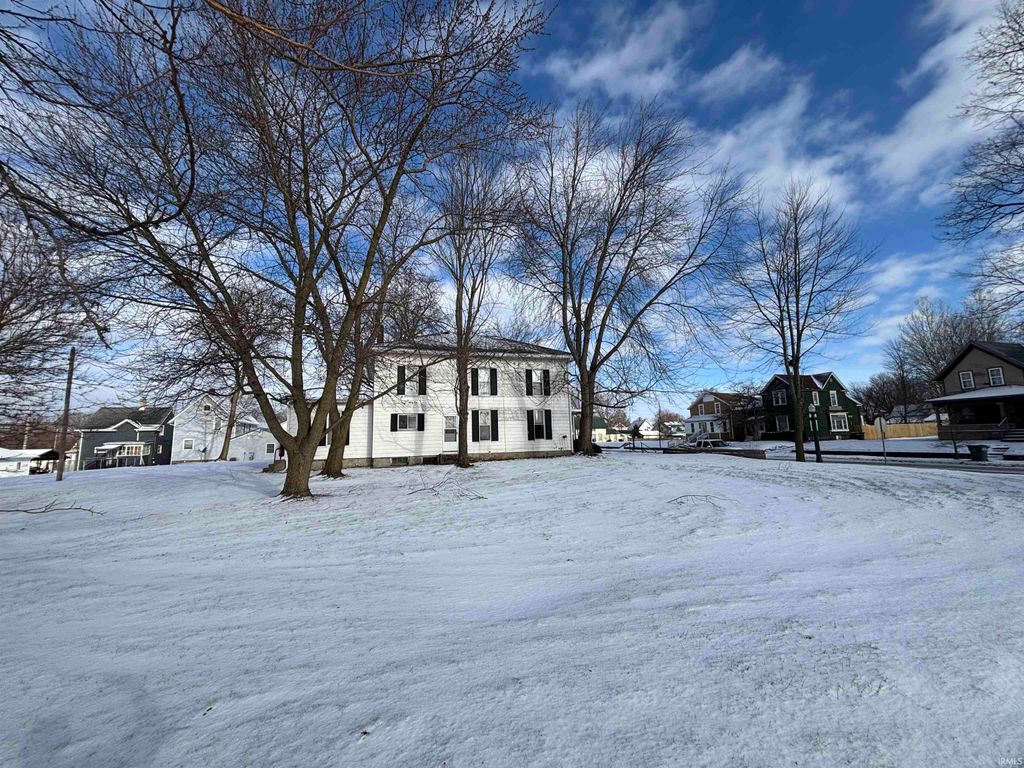 Photo of 311 N Main Street, Kendallville, IN 46755 (MLS # 202601834)