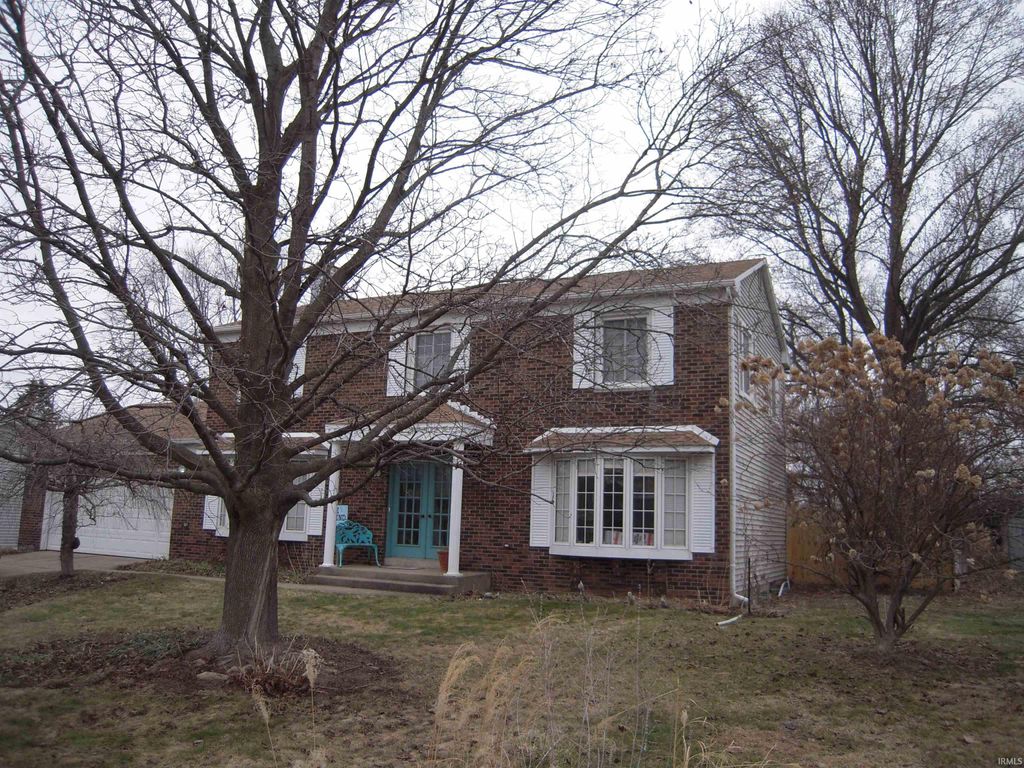 Photo of 18289 Coventry Ct Ct, South Bend, IN 46637 (MLS # 202606975)