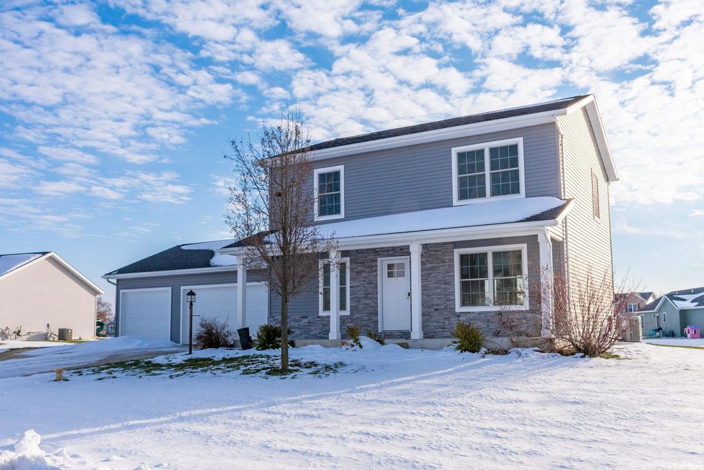 Photo of 12850 Kingfish Court, Middlebury, IN 46540 (MLS # 202549276)