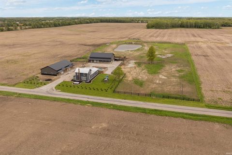 Tiny photo for 5392 County Road 60, Saint Joe, IN 46785 (MLS # 202618370)