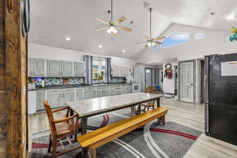 Tiny photo for 5392 County Road 60, Saint Joe, IN 46785 (MLS # 202618370)