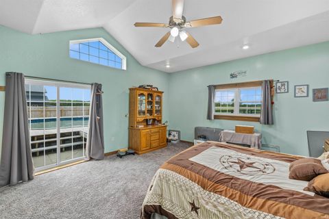 Tiny photo for 5392 County Road 60, Saint Joe, IN 46785 (MLS # 202618370)