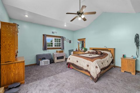 Tiny photo for 5392 County Road 60, Saint Joe, IN 46785 (MLS # 202618370)