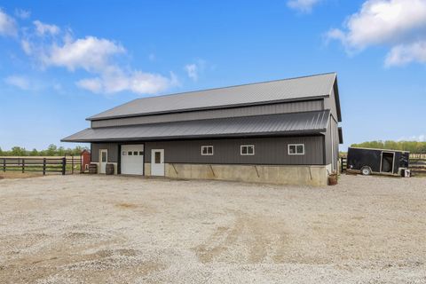 Tiny photo for 5392 County Road 60, Saint Joe, IN 46785 (MLS # 202618370)