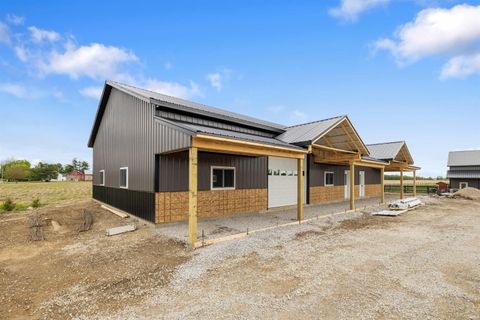 Tiny photo for 5392 County Road 60, Saint Joe, IN 46785 (MLS # 202618370)