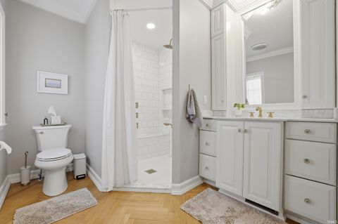 Tiny photo for 721 W Spencer Avenue, Marion, IN 46952 (MLS # 202618475)