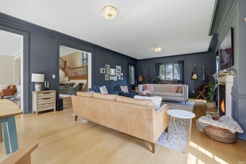 Tiny photo for 721 W Spencer Avenue, Marion, IN 46952 (MLS # 202618475)