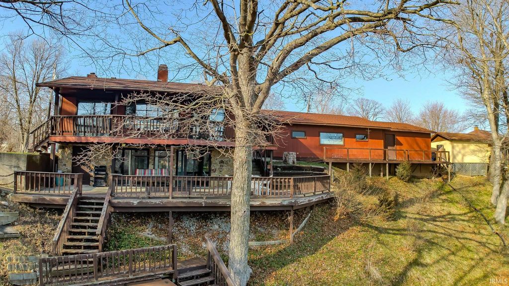 Photo of 3962 E Lake Road 26 W, Monticello, IN 47960 (MLS # 202610668)