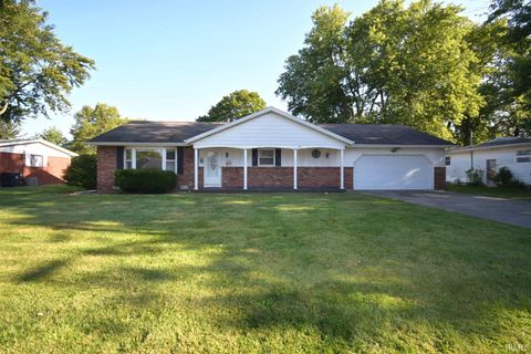 Photo of 909 E 7th Street, Fowler, IN 47944 (MLS # 202536424)